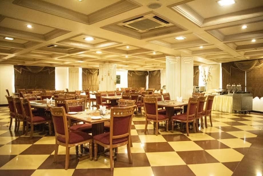דאר א-סאלאם Hotel Sapphire מראה חיצוני תמונה