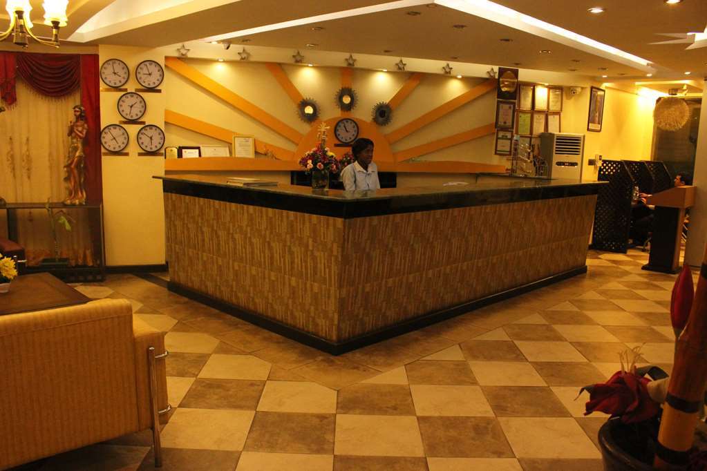 דאר א-סאלאם Hotel Sapphire מראה פנימי תמונה